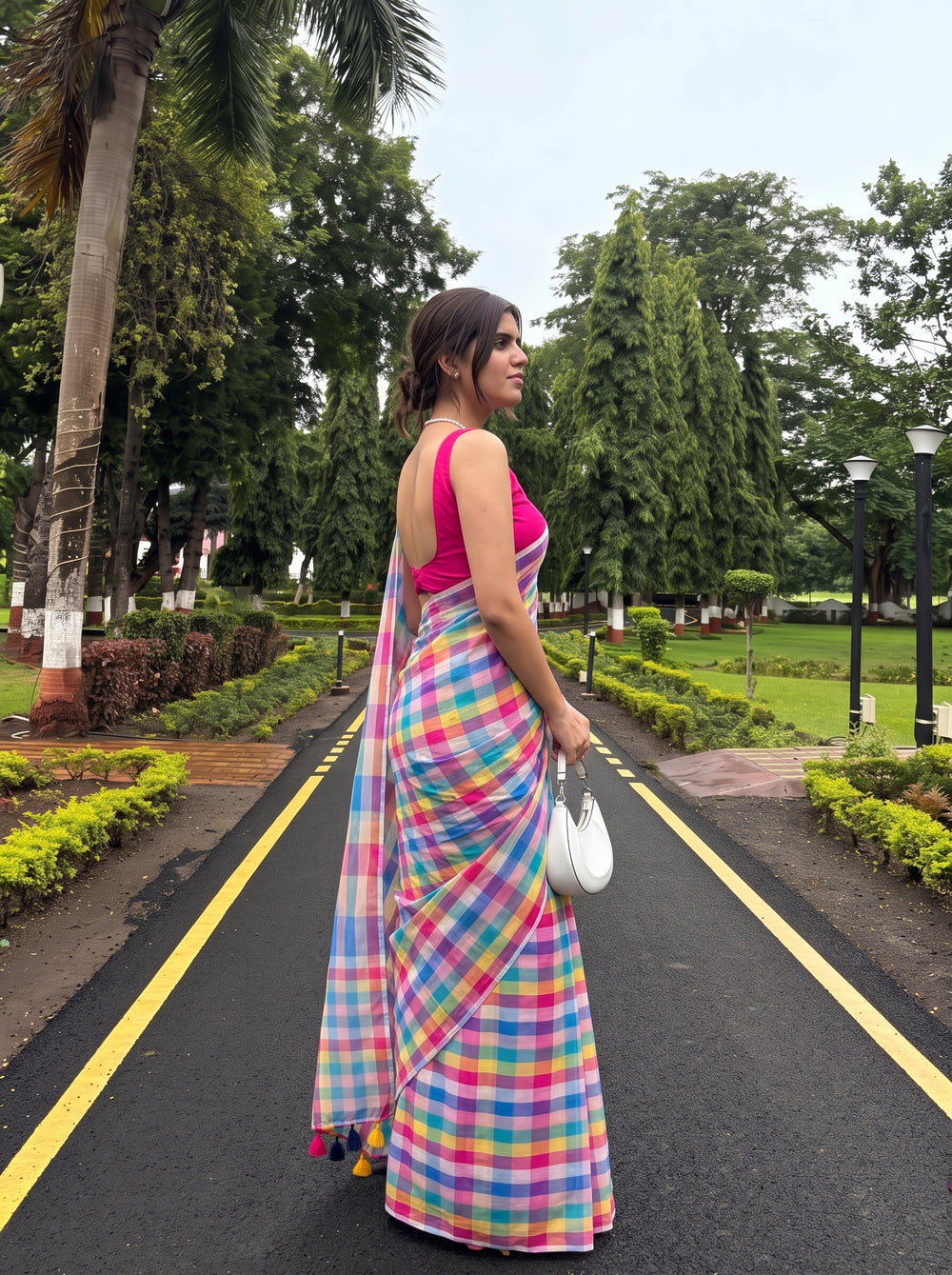 Kyri Blue Pink