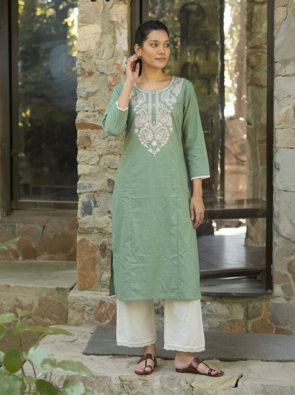 Kavya Green Kurta Set candid styled view – The Suitable