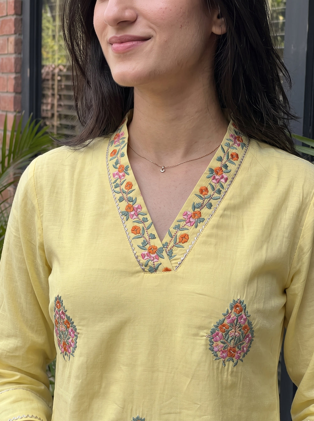 Noor Yellow Co-Ord Set neckline detail – The Suitable