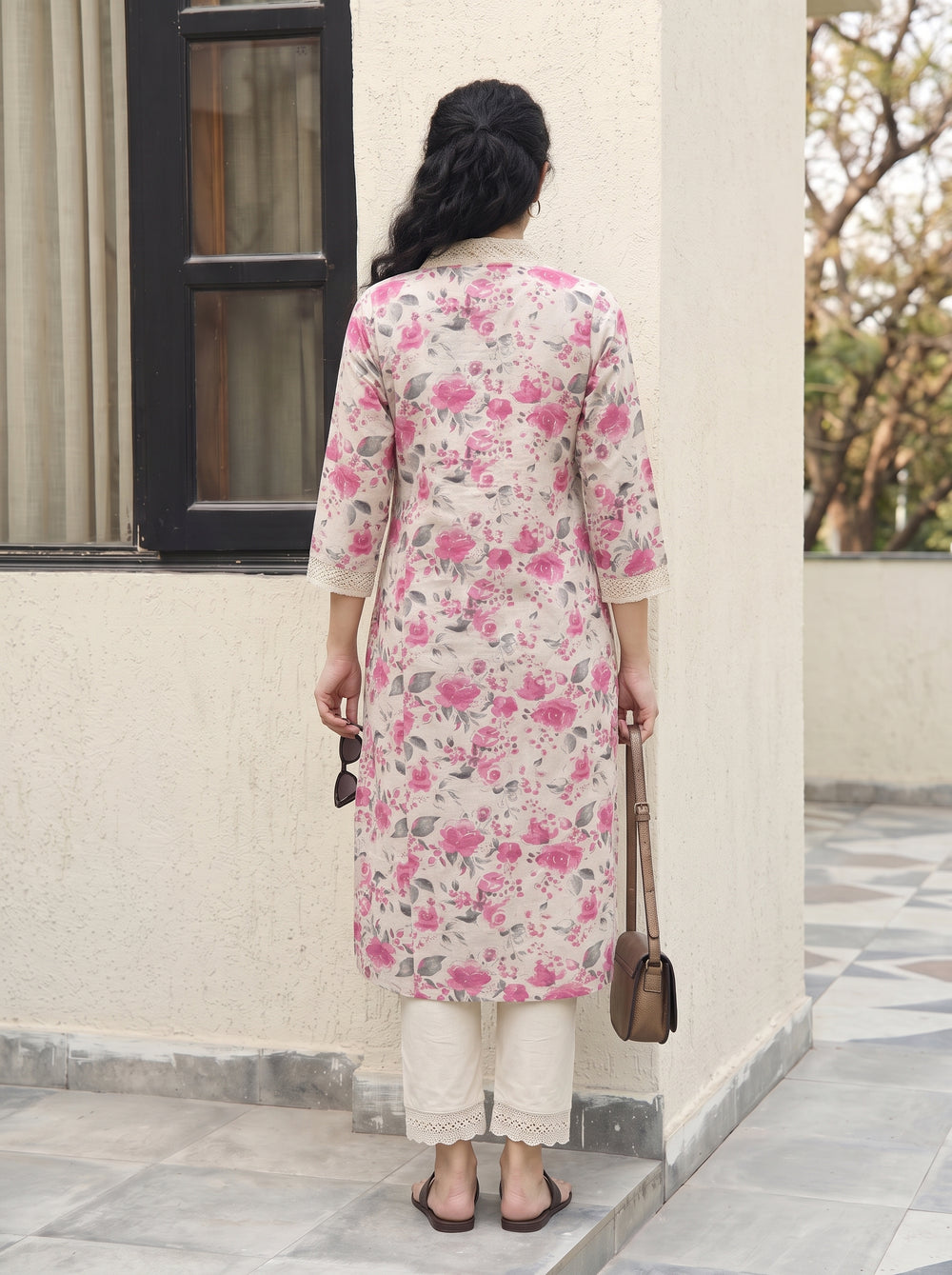 Inaaya Pink Kurta Set back view – The Suitable