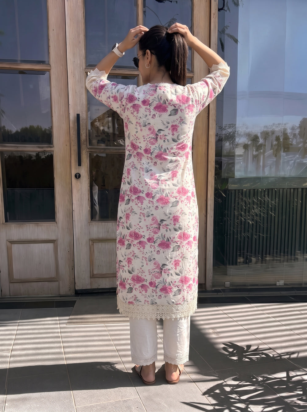 Amaya Pink Kurta Set back view – The Suitable