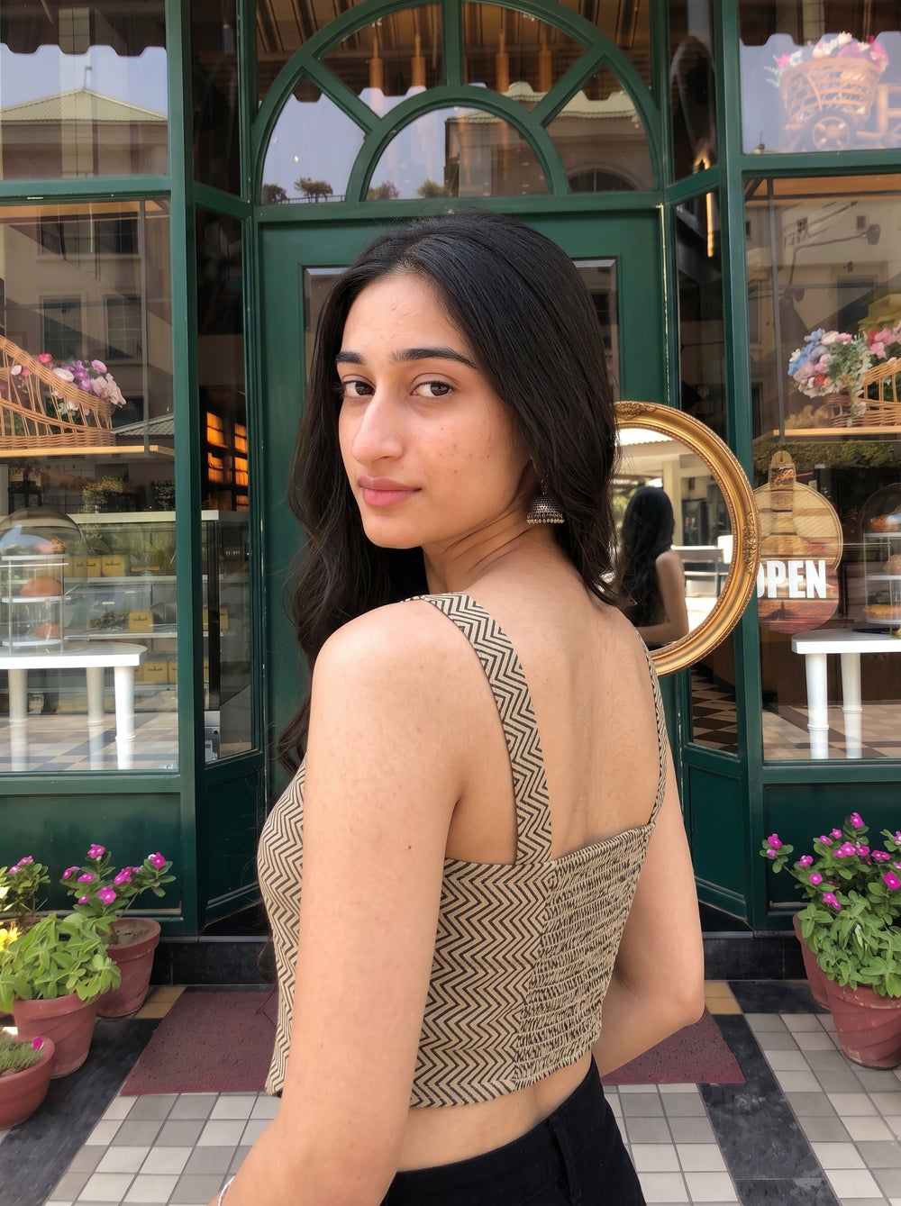 Nakhra Beige Black neckline detail – The Suitable