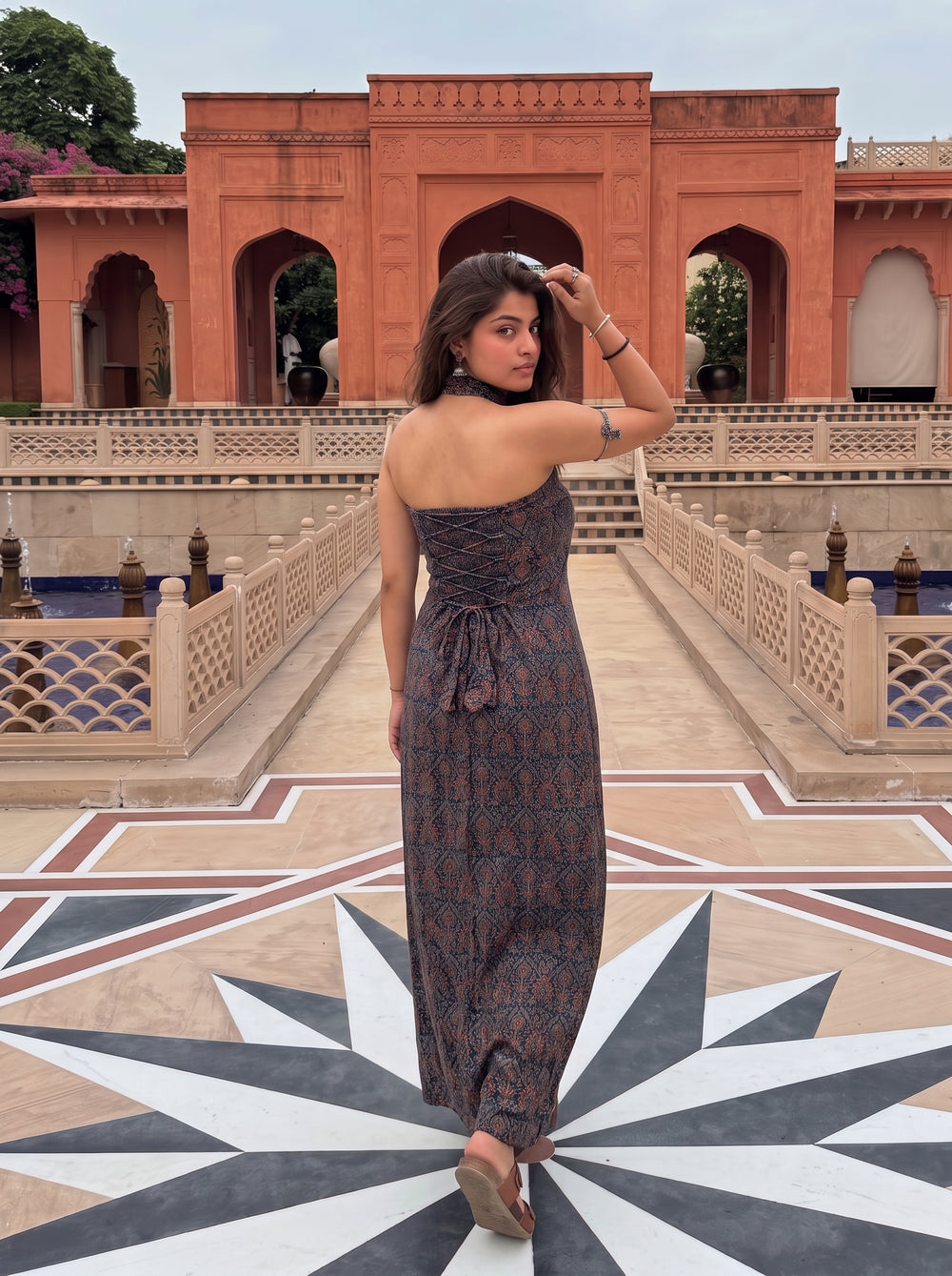 Qayamat Blue styled view 4 – The Suitable