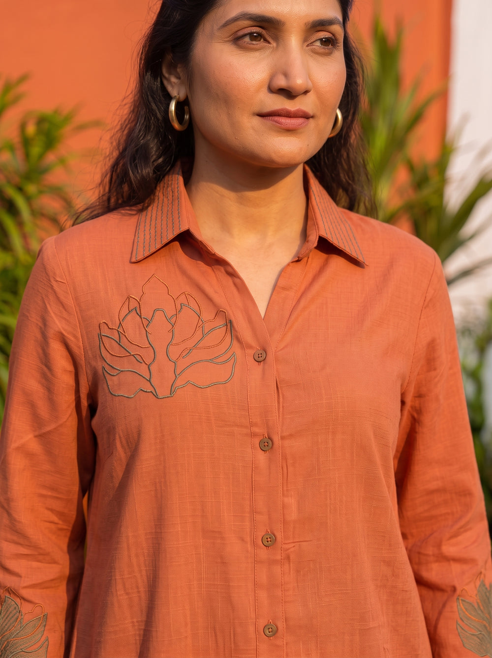 Riva Rust Orange Co-Ord Set neckline detail – The Suitable