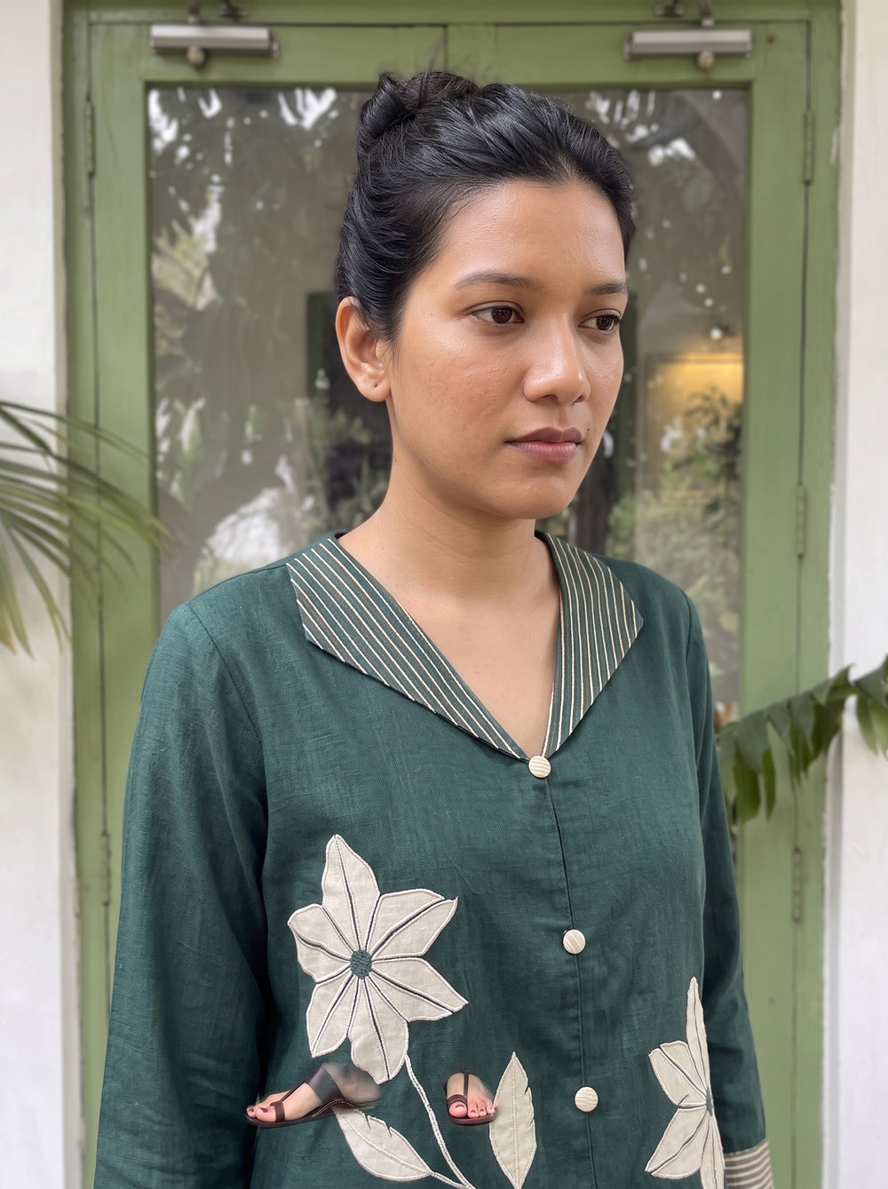 Myra Green Co-Ord Set neckline detail – The Suitable
