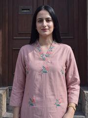 Naira Mauve Co-Ord Set neckline detail – The Suitable