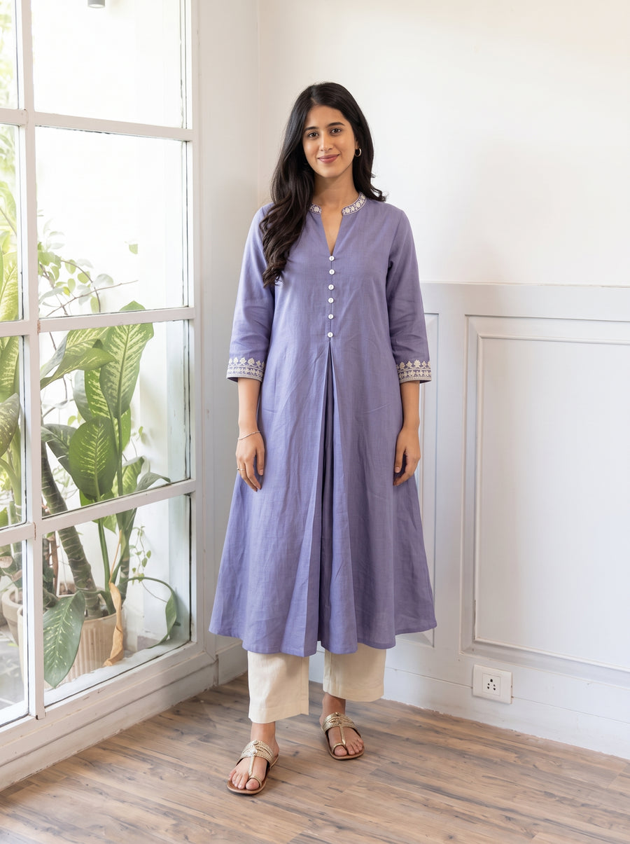 Saanvi Purple Kurta Set front styled view – The Suitable