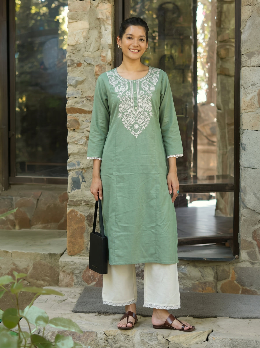 Kavya Green Kurta Set front styled view – The Suitable