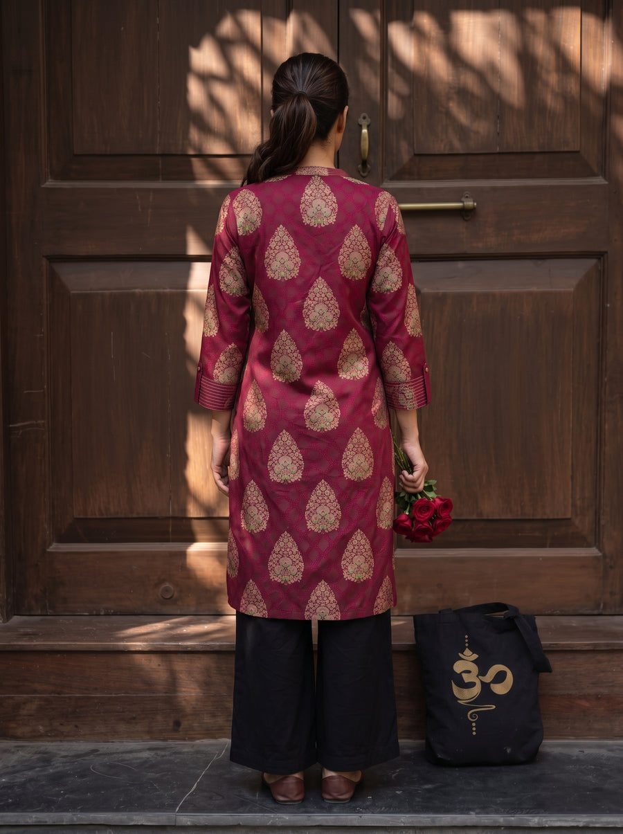 Ruhani Maroon Kurti back view – The Suitable