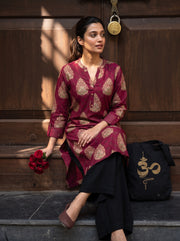 Ruhani Maroon Kurti front view – The Suitable