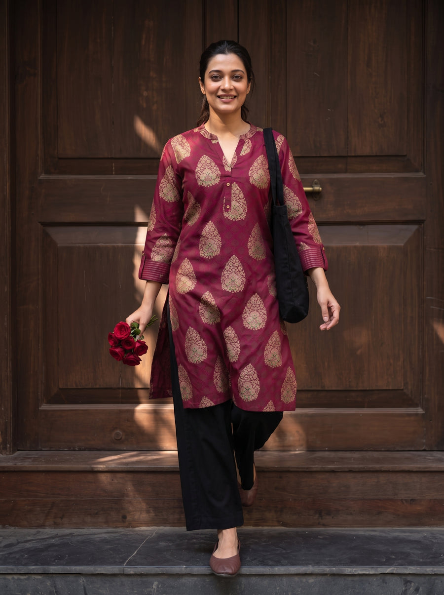 Ruhani Maroon Kurti styled view 1 – The Suitable