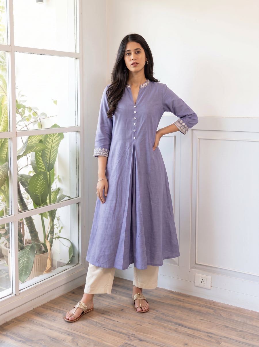 Saanvi Purple Kurta Set styled view 5 – The Suitable