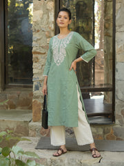 Kavya Green Kurta Set styled view 5 – The Suitable