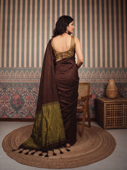 Zora Dark Brown