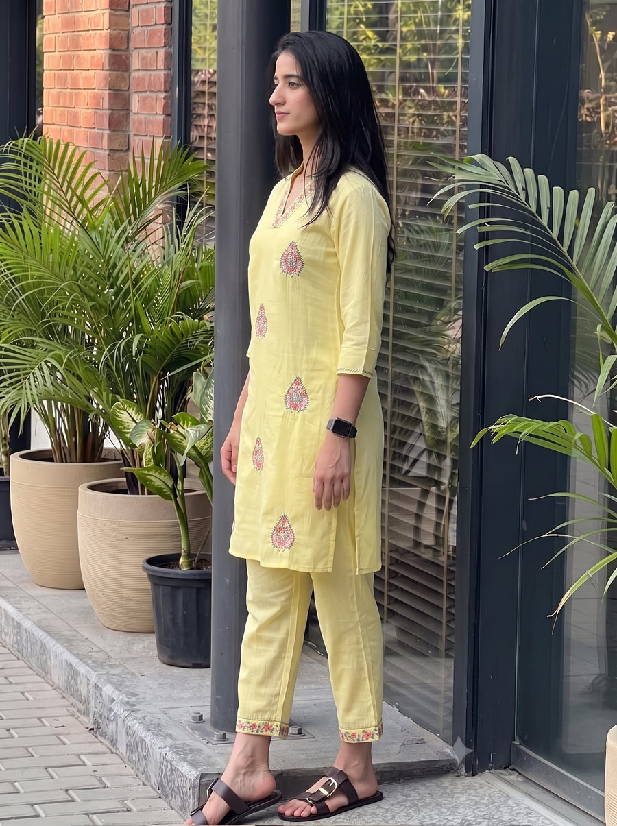Noor Yellow Co-Ord Set side view – The Suitable