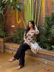 Dil Beige Maroon styled view 6 – The Suitable