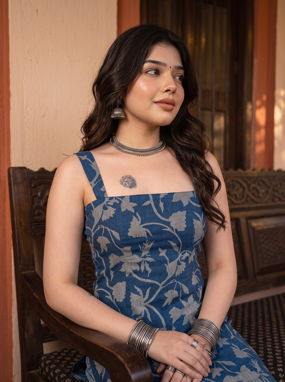 Gulnaar Blue neckline detail – The Suitable