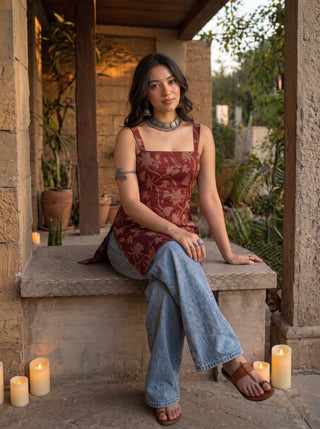 Gulnaar Red front view – The Suitable