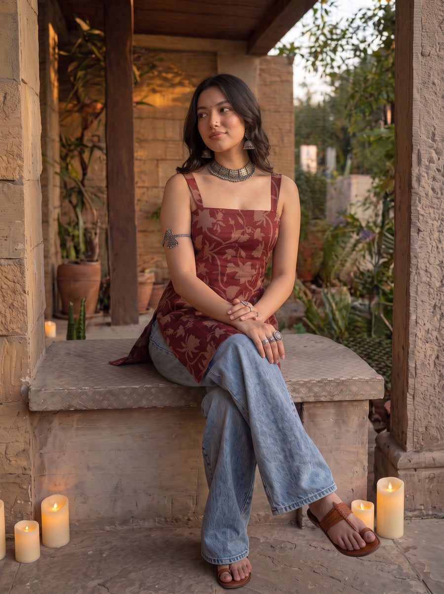 Gulnaar Red styled view 6 – The Suitable