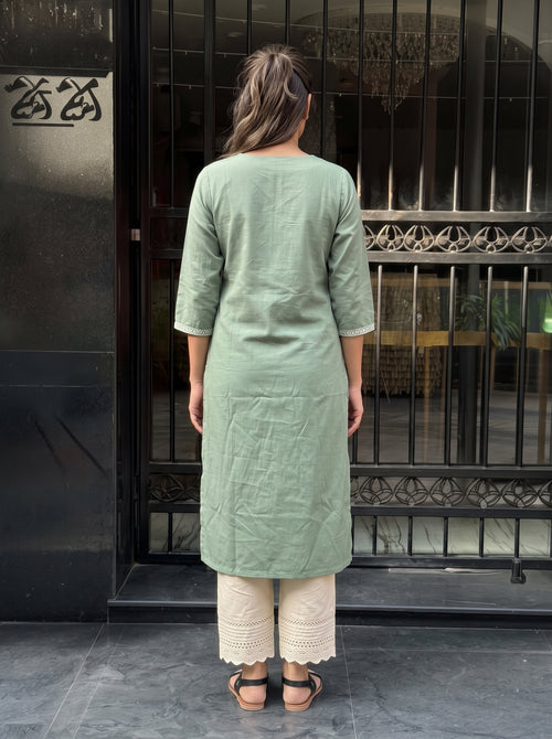 Aaira Green Kurta Set back view – The Suitable