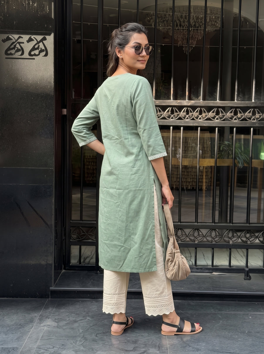 Aaira Green Kurta Set over-shoulder styled view – The Suitable