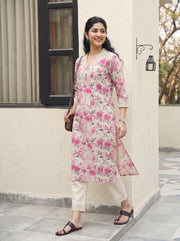 Inaaya Pink Kurta Set styled view 5 – The Suitable
