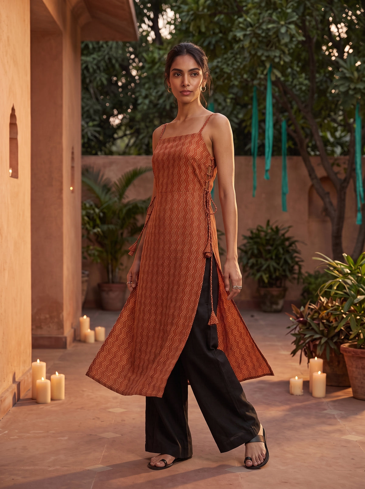 Mastani Maroon styled view 1 – The Suitable