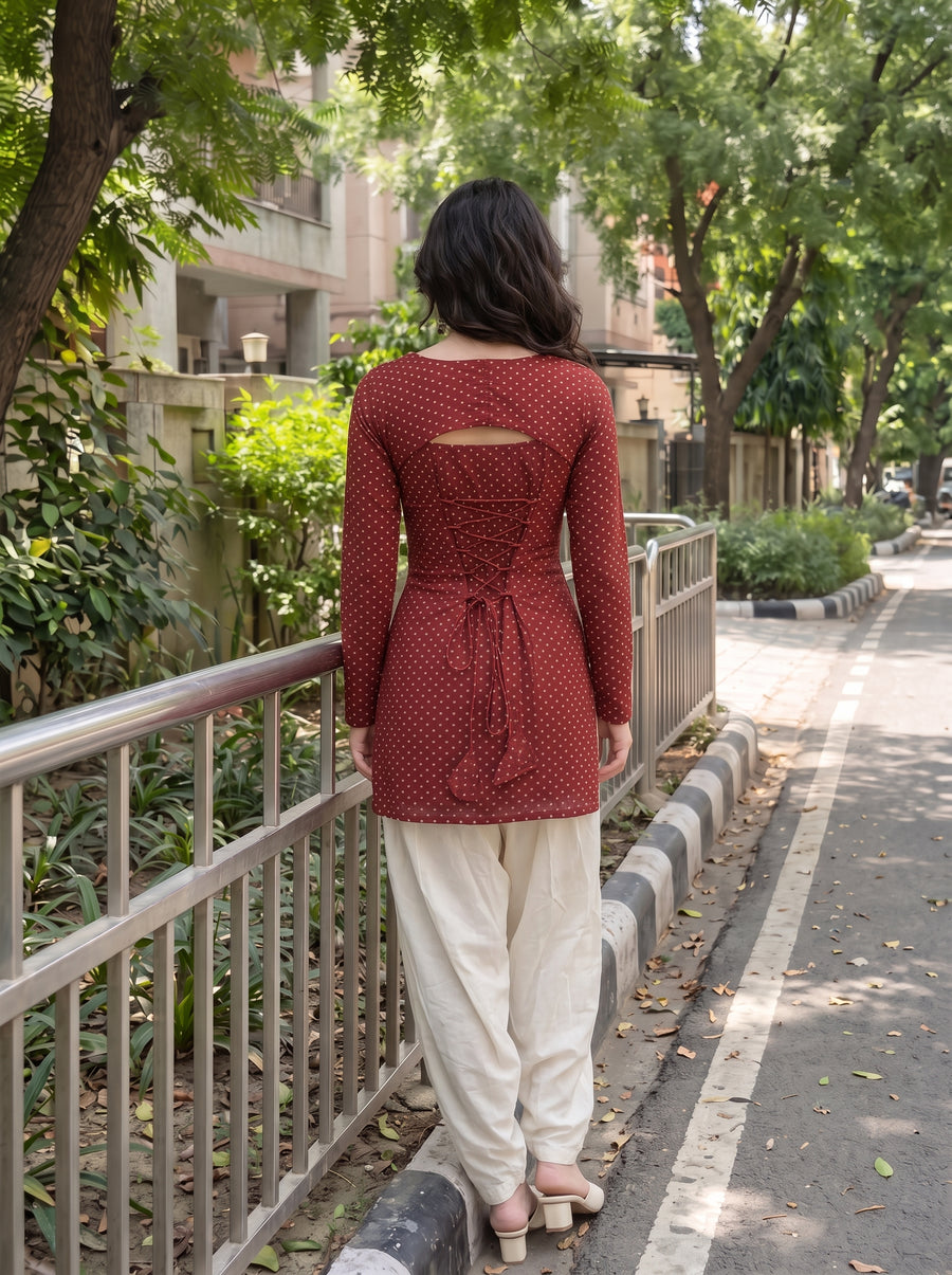 Nazar Crimson Red back view – The Suitable