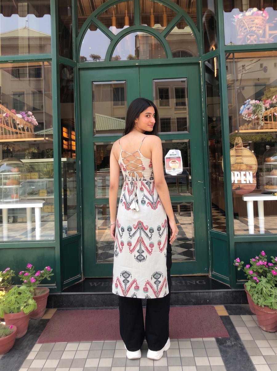Nisha Off White back view – The Suitable