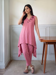 Sf37 Pink candid styled view – The Suitable