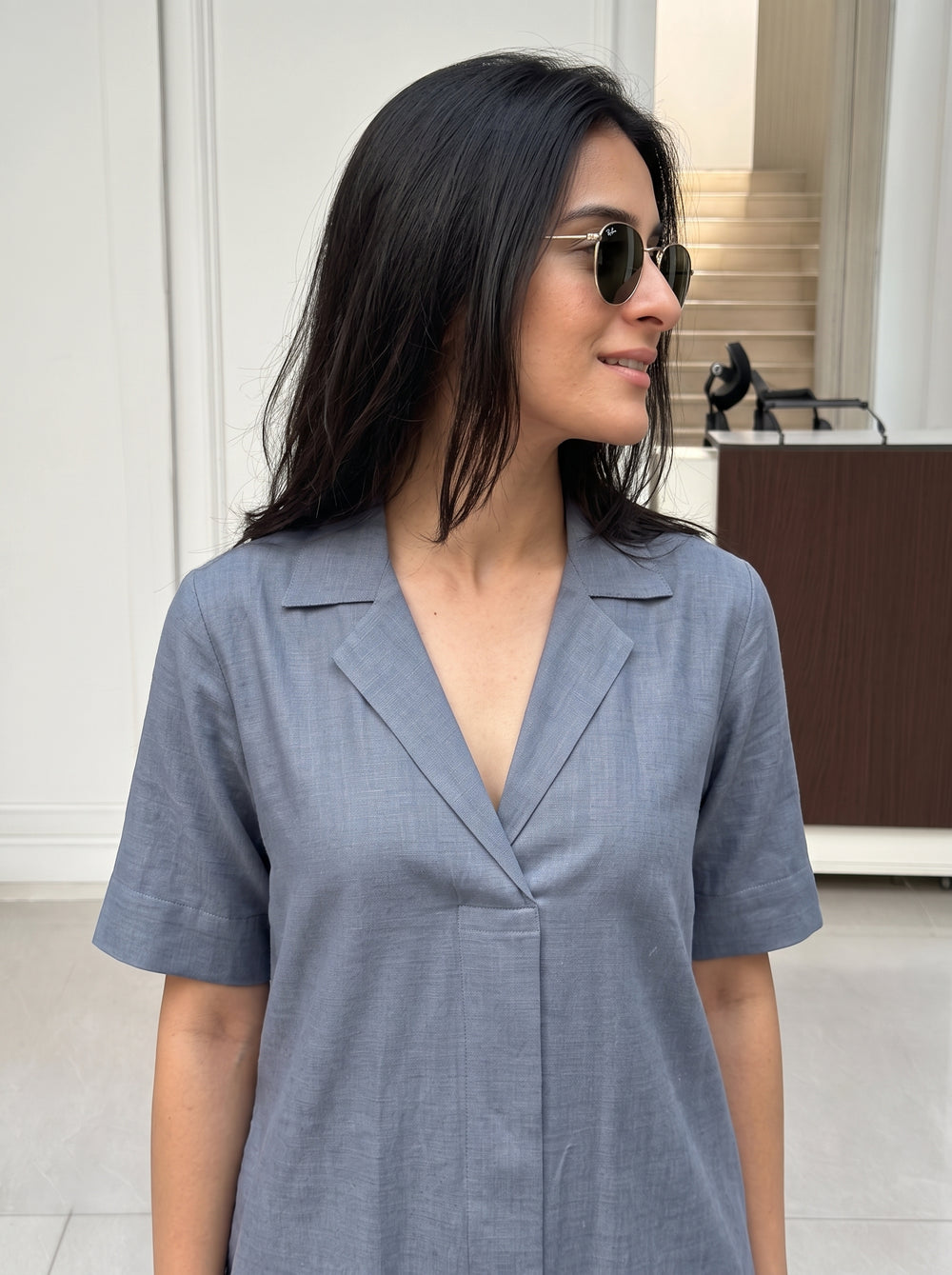 Salt And Pepper Grey neckline detail – The Suitable