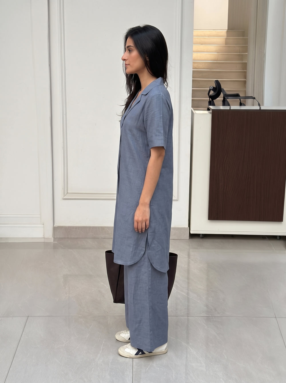 Salt And Pepper Grey side view – The Suitable