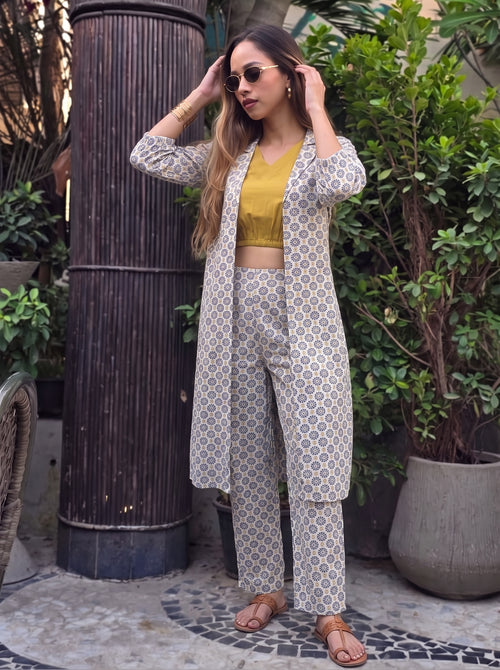 Avni Printed 3-Piece Co-Ord Set styled view – The Suitable