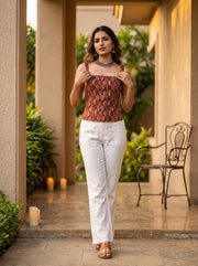 Shola Maroon front view – The Suitable