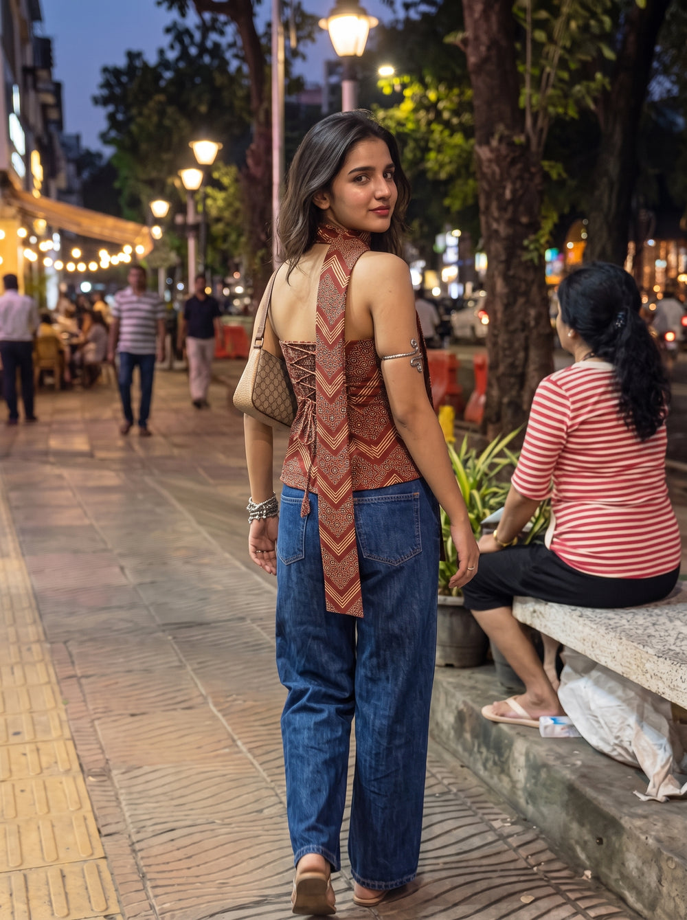 Taweez Crimson Red back view – The Suitable