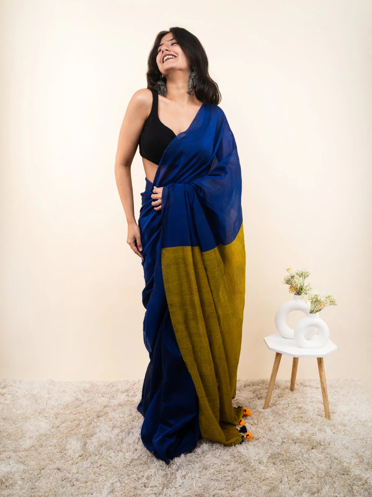 Rumi Navy Gold