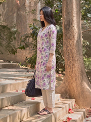 Inaaya Purple Kurta Set side view – The Suitable