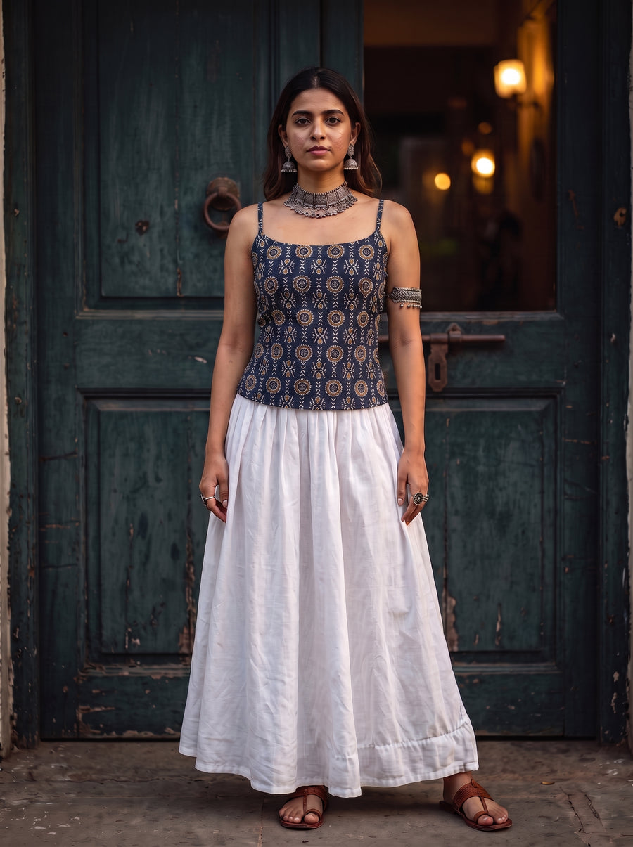 Jalwa Blue front view – The Suitable
