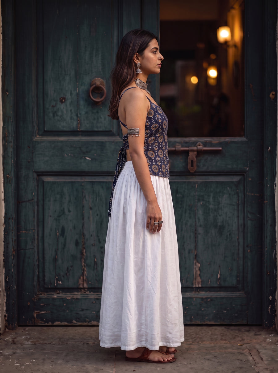 Jalwa Blue side view – The Suitable
