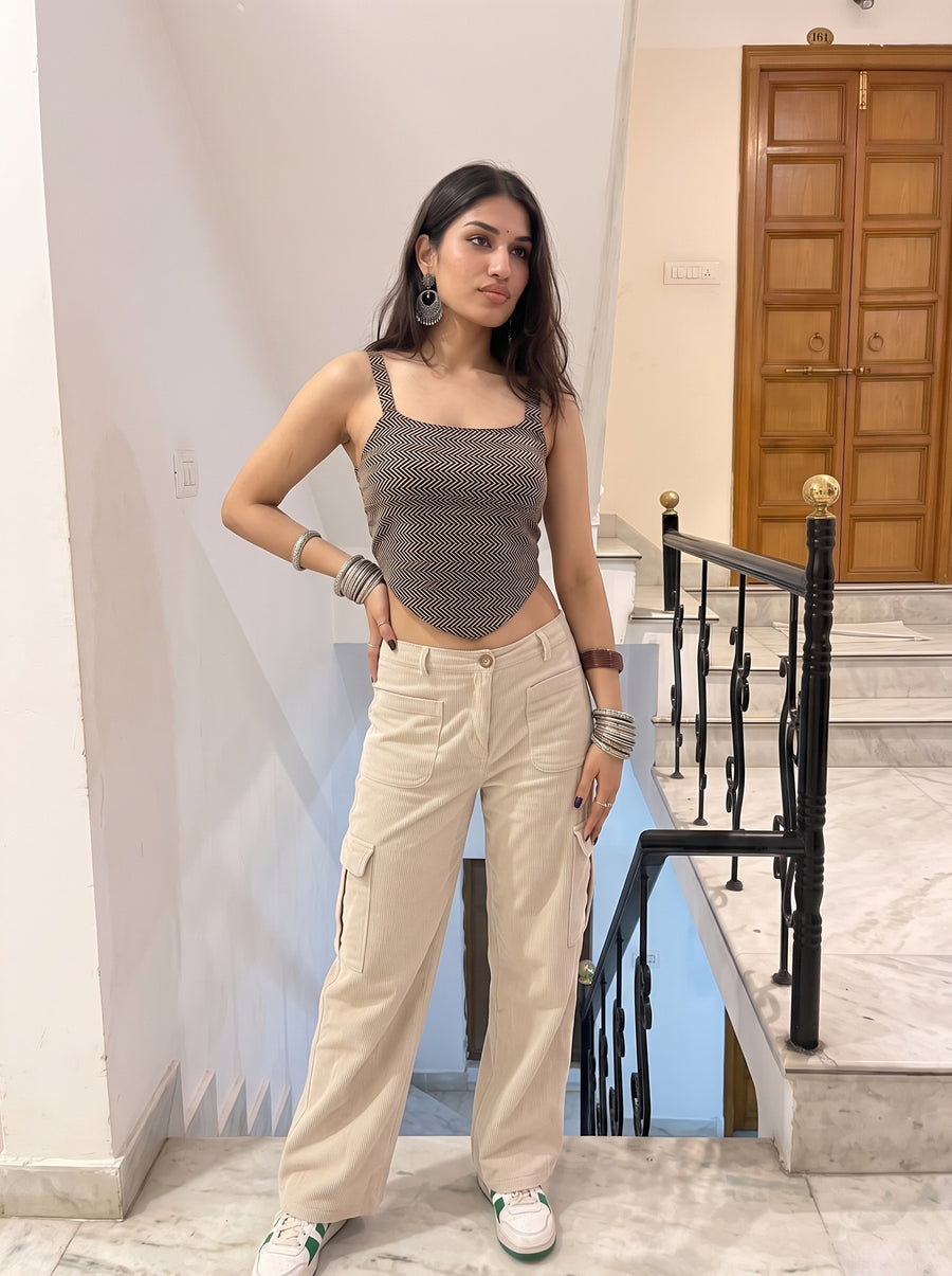 Nakhra Black styled view 5 – The Suitable