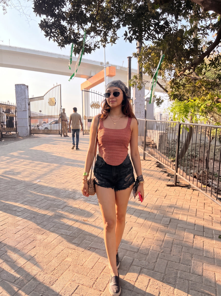 Nakhra Barn Red styled view 6 – The Suitable