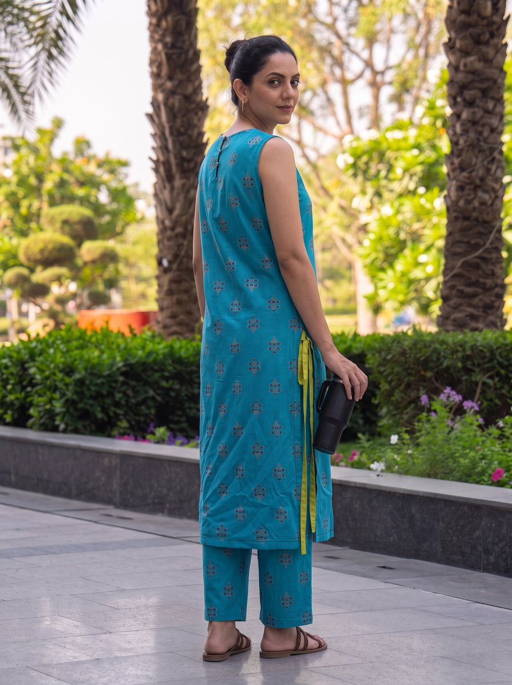 Ira Blue Co-Ord Set over-shoulder styled view – The Suitable